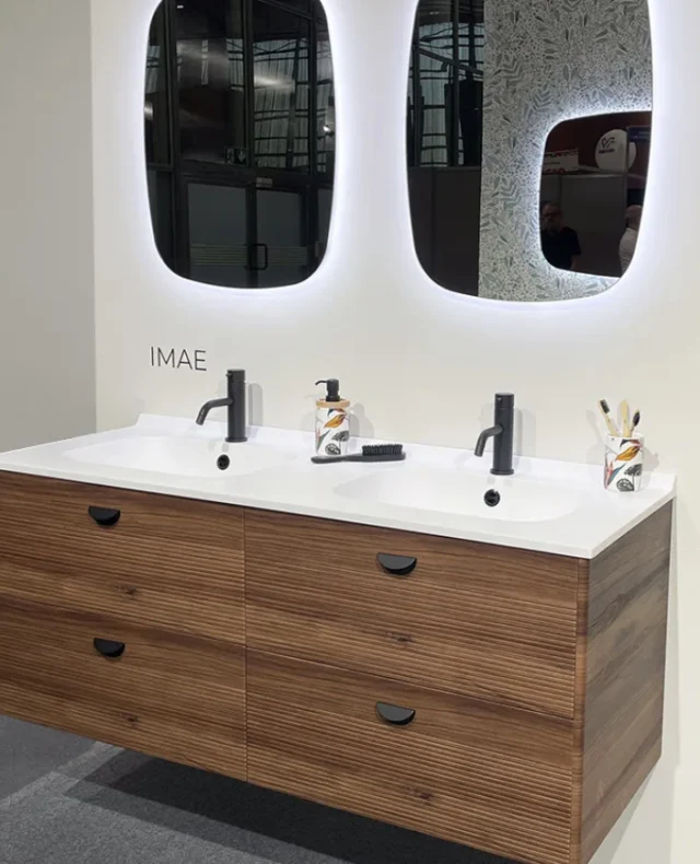 Elevate your bathroom with IMAE – where luxury meets functionality ✨🛁⁠
⁠
IMAE offers a stunning combination of modern design and customisable options, allowing you to create the perfect space for relaxation and rejuvenation.⁠
⁠
With a combination of fluted fascias and a choice of beautiful handles, available in an array of plain colours and wooden finishes, IMAE allows you to create your perfect look and a focal point that enhances the aesthetic of your bathroom space.⁠
⁠
Create your dream bathroom with IMAE and experience the art of relaxation.⁠
⁠
-⁠
⁠
🔗 Tap the link in our bio to browse our luxury bathroom furniture ranges!⁠
⁠
🛁 Don’t forget to drop us a follow to be the first to know about our new ranges launching this May!⁠
⁠
📲 Visit our bio & fill in our contact form to get in touch!⁠
⁠
#bathroominspo #bathroomdecor #interiordesign #bathroomfurniture #modularbathroomfurniture #fittedbathroomfurniture #showerspaces